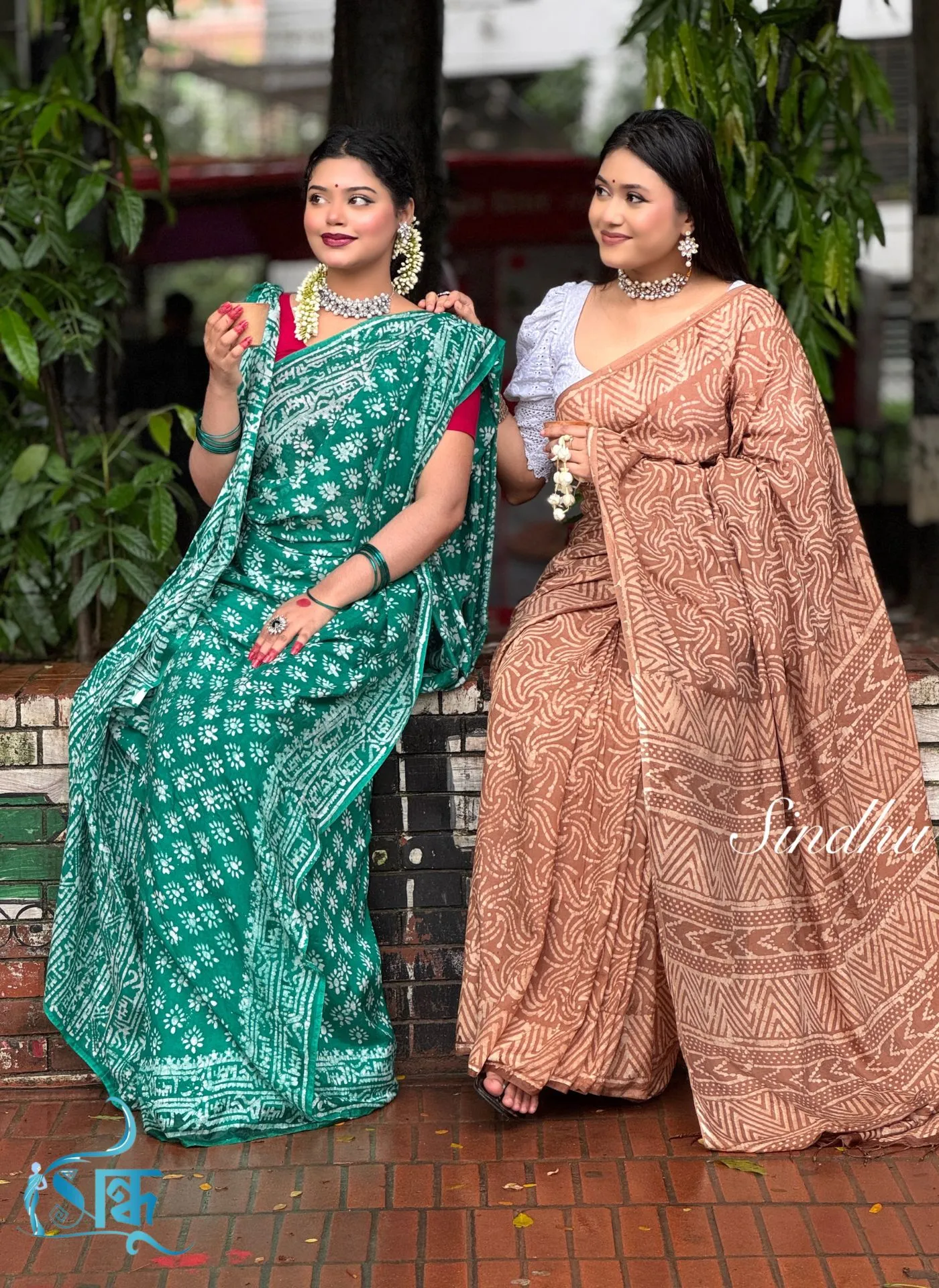 Silk Natural Dye Saree Green and Peach Color Variation by Sindhu